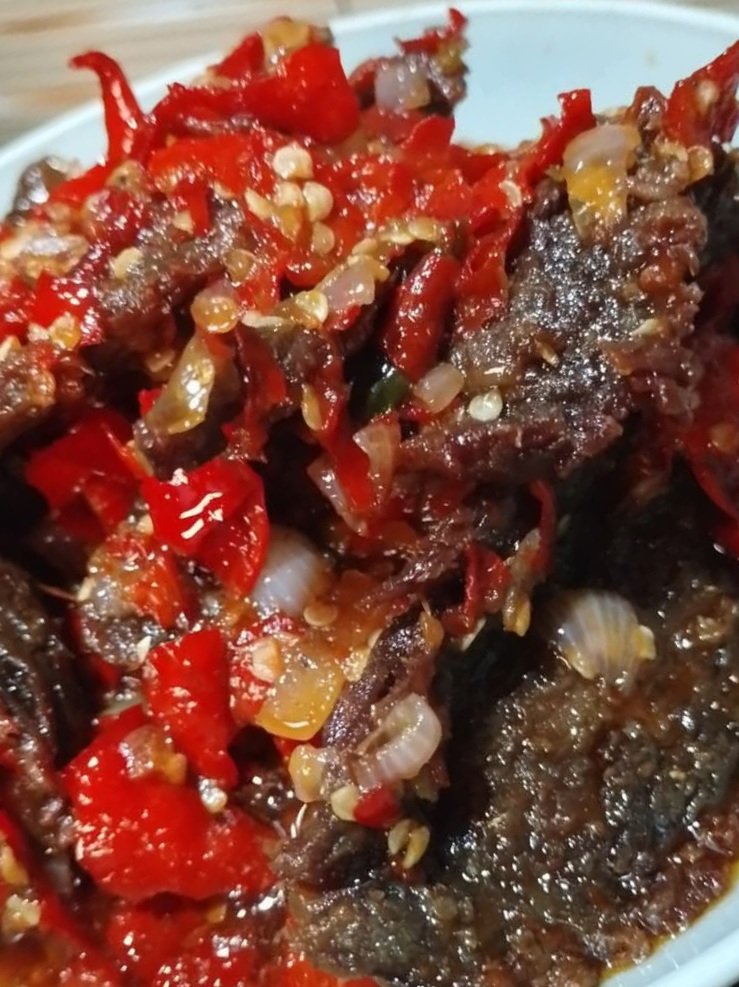 Spicy Fried Beef with Chili Sambal