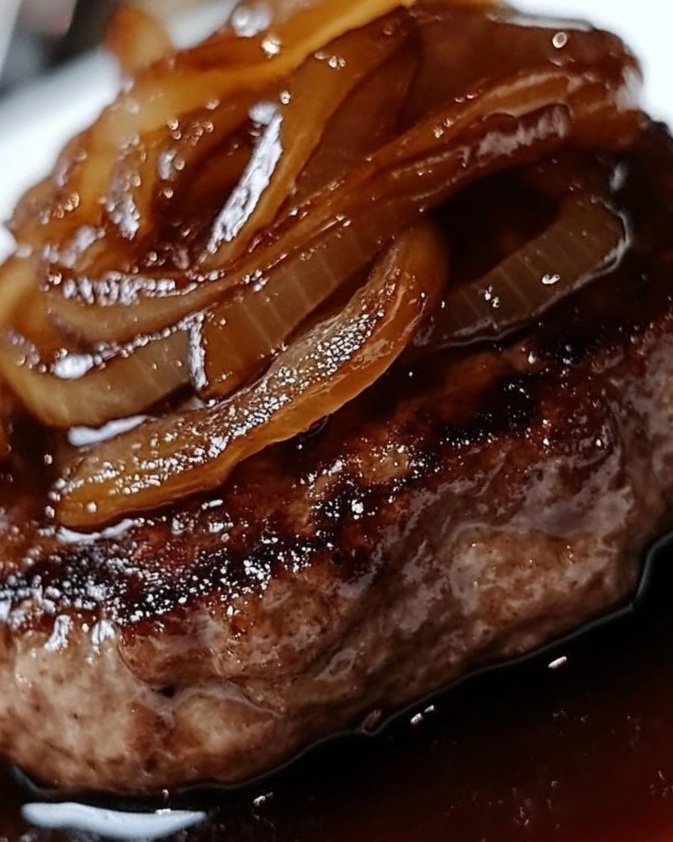 🍔 Hamburger Steak with Onions and Gravy 🧅