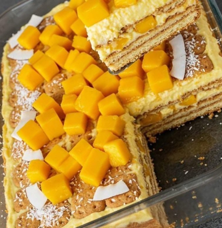 Mango Carlota (Mexican Icebox Cake) 🥭✨