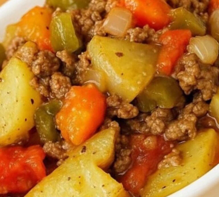 Dolly Parton’s 5-Ingredient Ground Beef Casserole