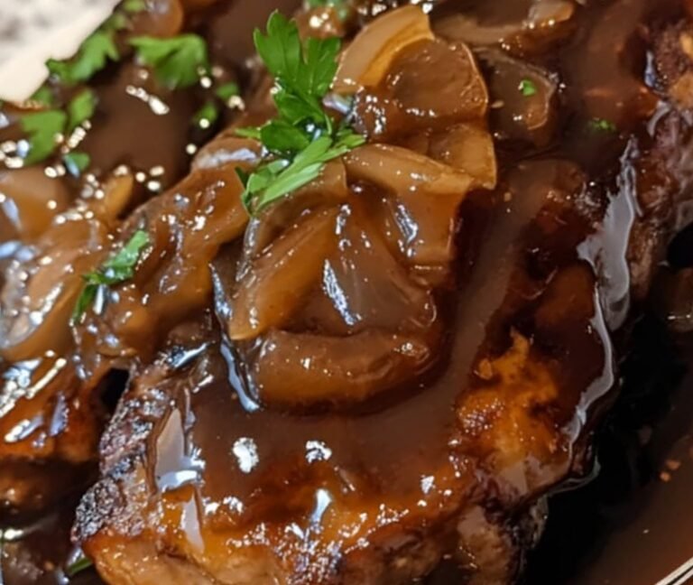 Cube Steaks with Balsamic Onion Gravy: A Hearty Comfort Food Classic