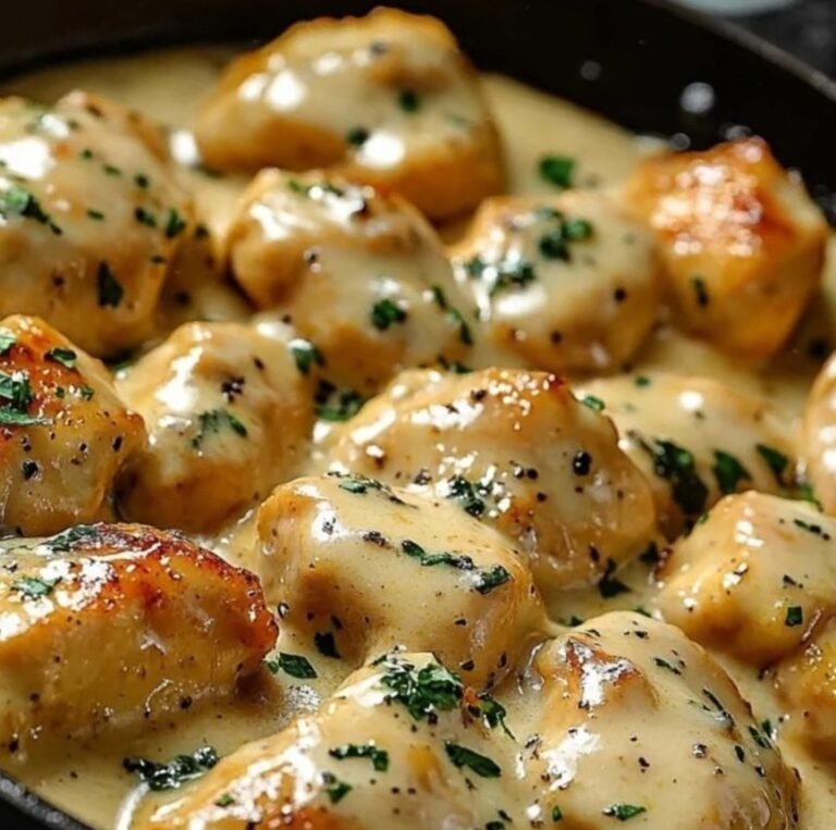 Texas Roadhouse-Style Creamy Butter Chicken Skillet Delight 🍗🧈🤠