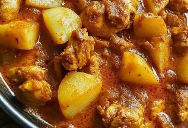 Easy Chicken Curry with Potatoes: A Cozy Family Favorite