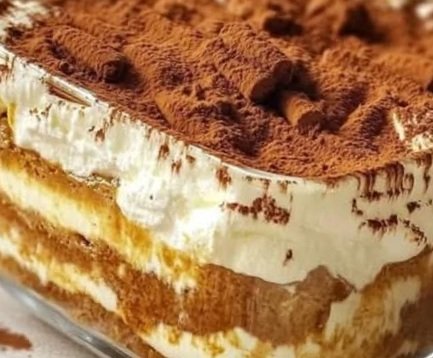 Pumpkin Tiramisu: A Cozy Fall Twist on a Classic Dessert