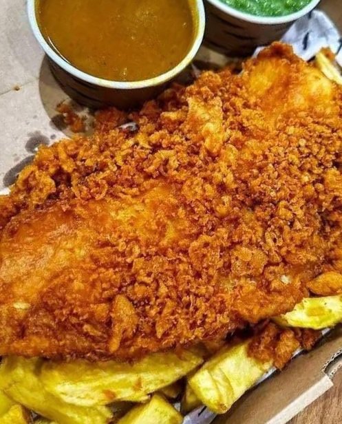 Classic British Fish, Chips, and Extra Crispy Bits 🐟🍟