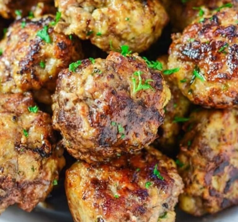 The Best Homemade Baked Italian Meatballs: Moist, Savory, and Unforgettably Delicious