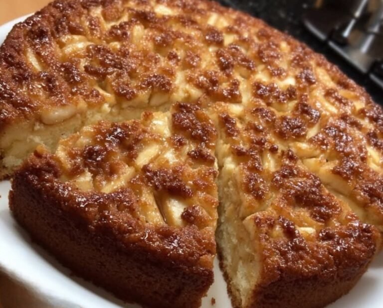 Swedish Apple Cake: A Cozy, Spiced Delight for All Seasons