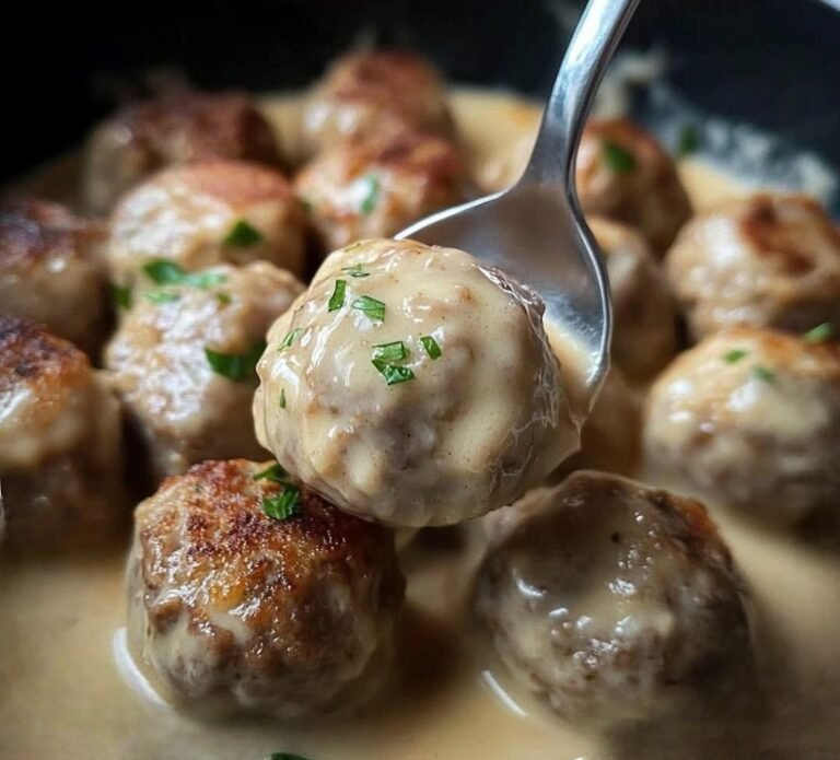 Swedish Meatballs with Creamy Gravy: A Cozy, Comforting Classic