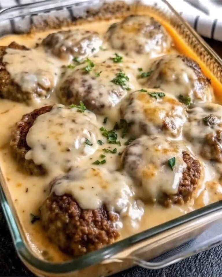Amish Hamburger Steak Bake: A Cozy, Comforting Family Meal