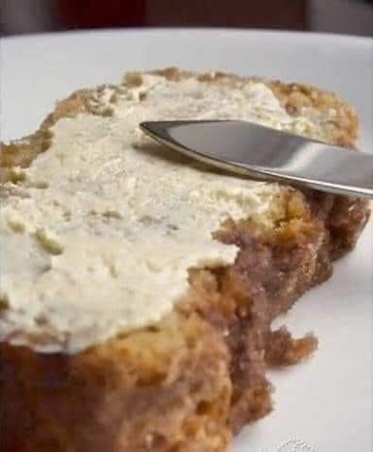Easy No-Knead Cinnamon Swirl Bread