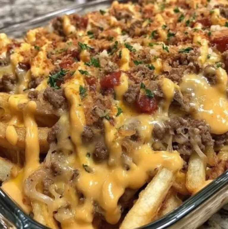 Cheeseburger French Fry Bake: A Comfort Food Mashup 🍔🍟